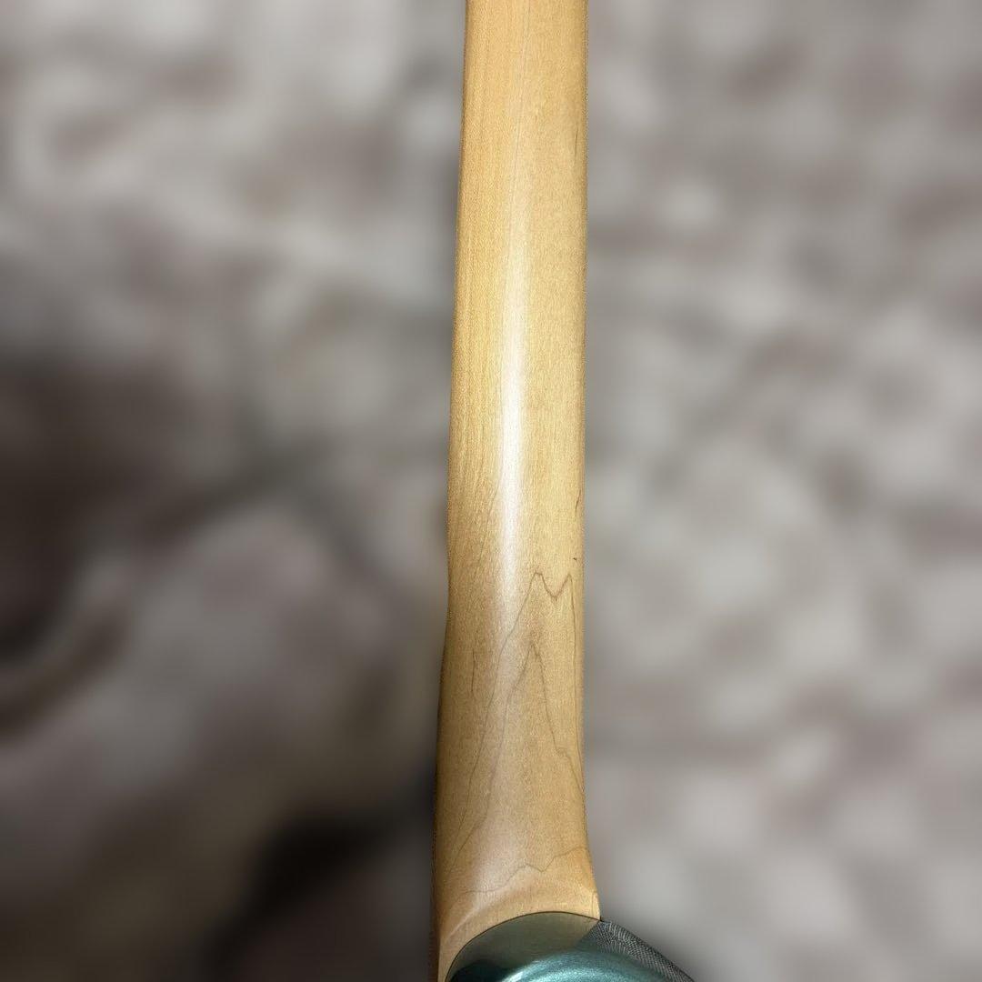 フェルナンデス Zo-3 ギター　アンプ内蔵　ゴールドパーツ　希少