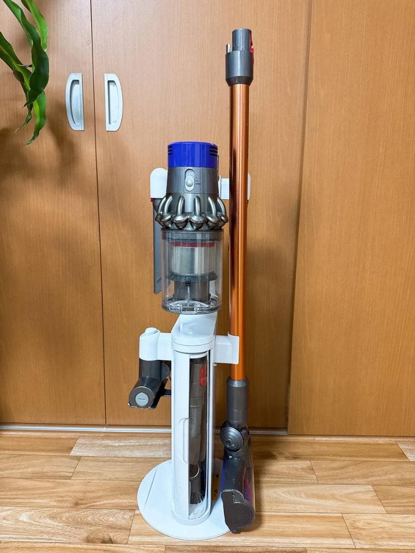【分解洗浄済】298-ダイソン dyson v10 sv12 掃除機 作動品