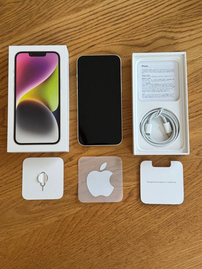 iPhone14 256GB SIM フリー　スターライト