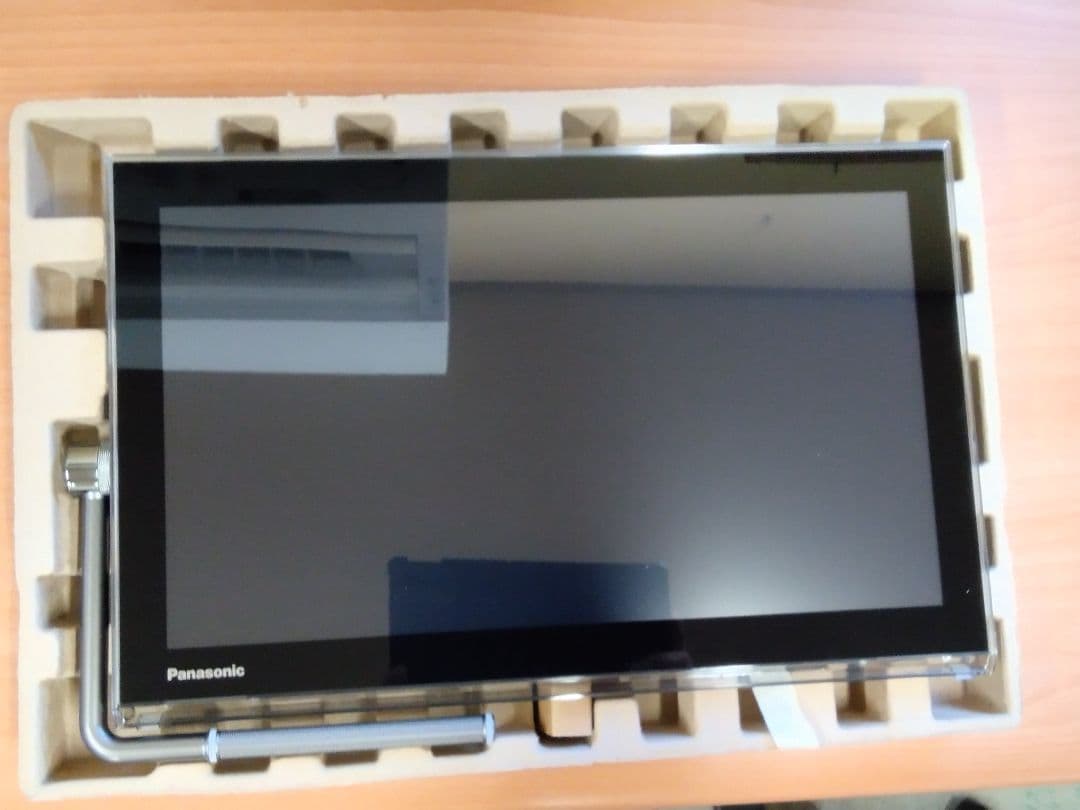 (送料無料鹿児島発)美品 Panasonic ビエラ UN-15T5-K 箱付き