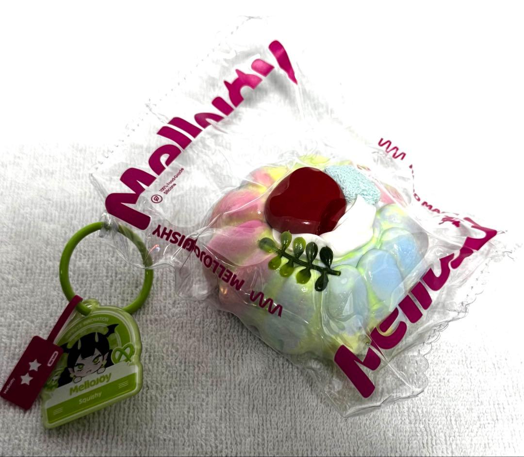 mellojoy メロジョイスクイーズ　4個セット　パウダー付き