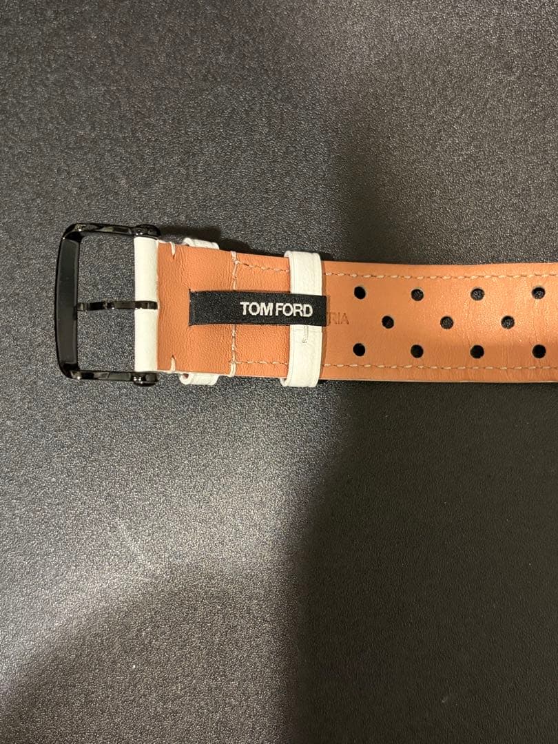 【極美品】世界限定150本 TOM FORD N.002 チタン クロノグラフ