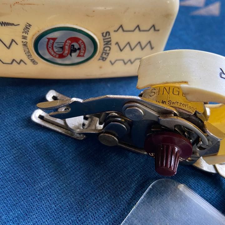 singer ジグザガー　スイス製　希少