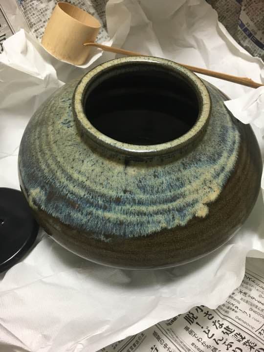 水指  真塗蓋付   上野焼