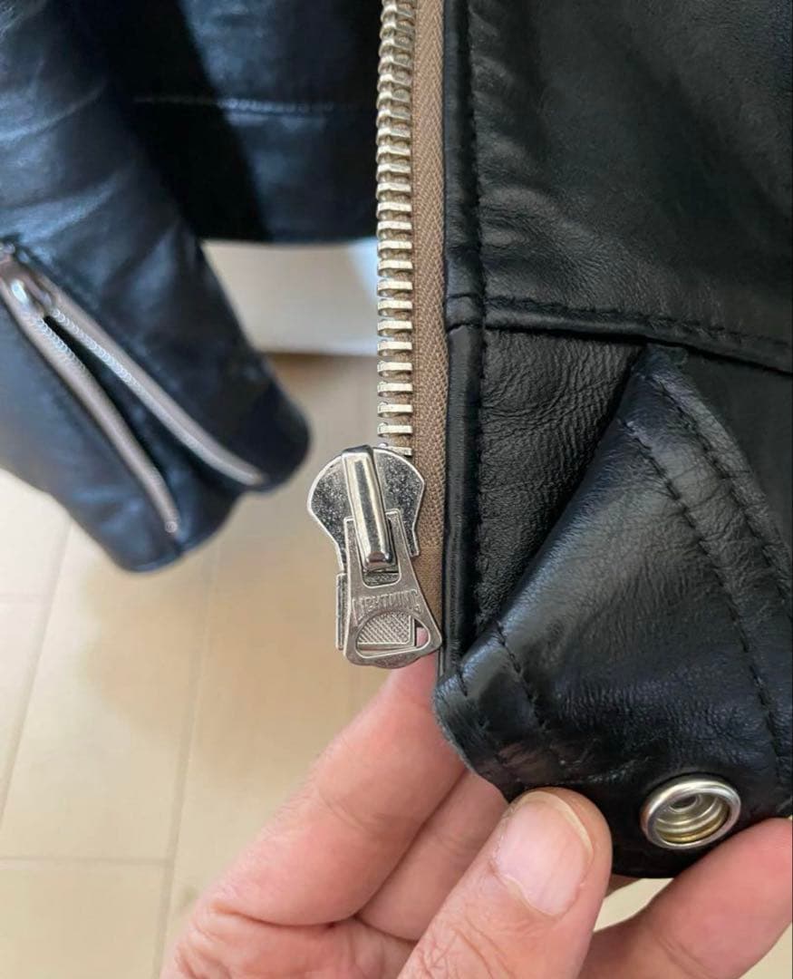 【美品】ルイスレザー　ドミネーター　ブラック　ラットランドシープ　42