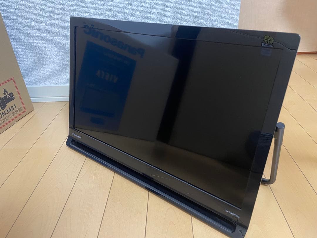 Panasonic 19V型プライベート　ビエラ　UN-19FB10HD