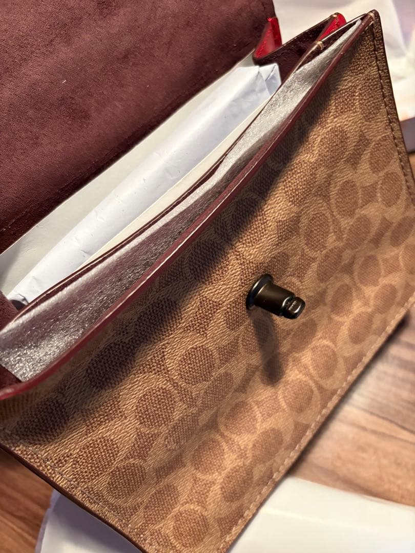 新品タグつきアウトレット コーチ パーカーティーローズ ハンドバッグ