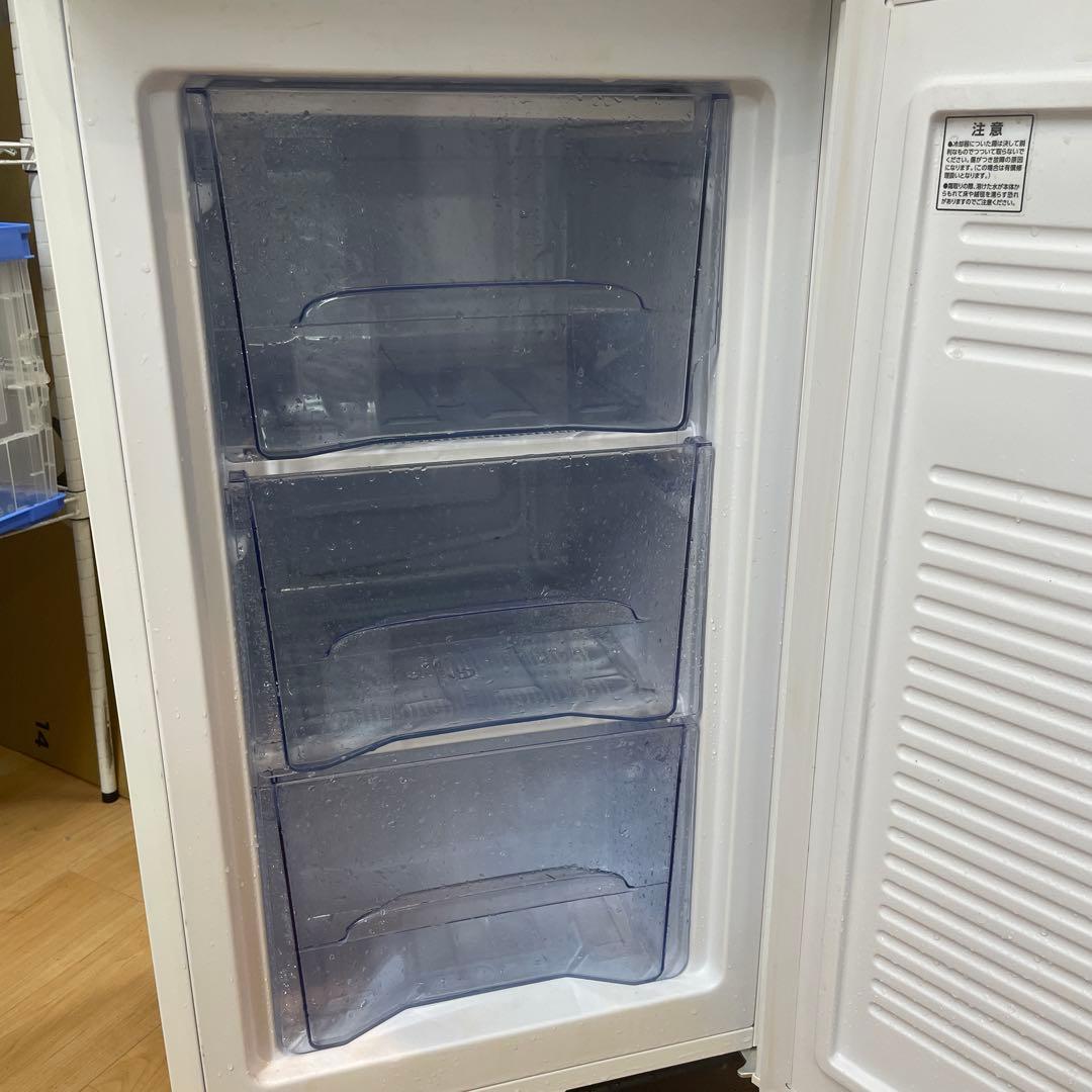 アイリスオーヤマ　ノンフロン　冷凍庫　IUSD-6A-W