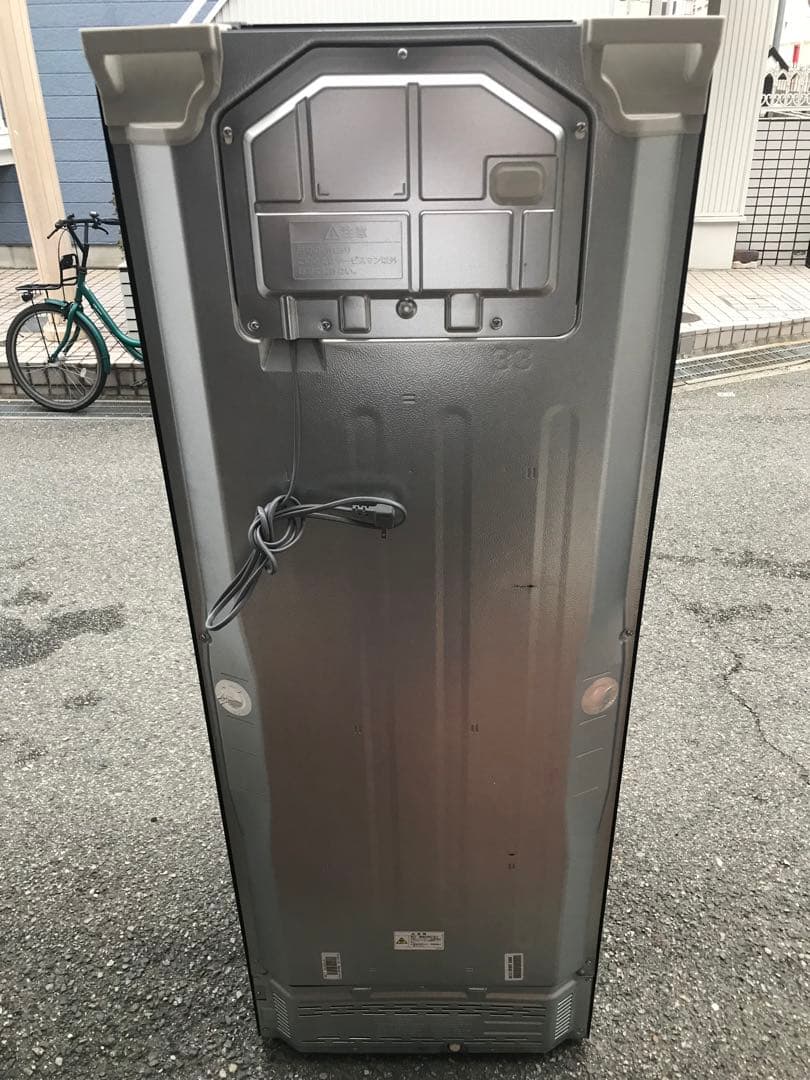 東芝ノンフロン冷凍冷蔵庫 GR-U33SC 2023年製