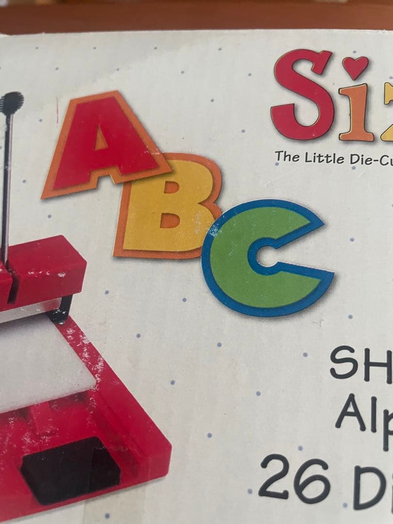 貴重sizzix シャドーボックス　アルファベット　数字　記号　数字　レア