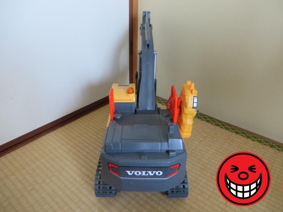 ディッキートイズ❊VOLVO(ボルボ)ショベルカー.ラジコン.リモコン付