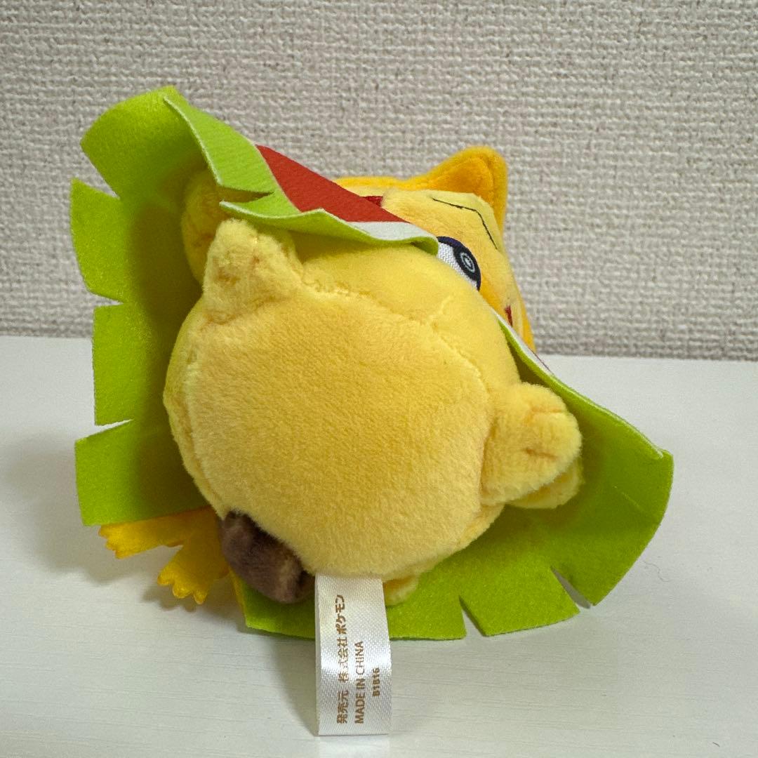 ポケモンセンター ホウオウ ポンチョを着たピカチュウ キーホルダー