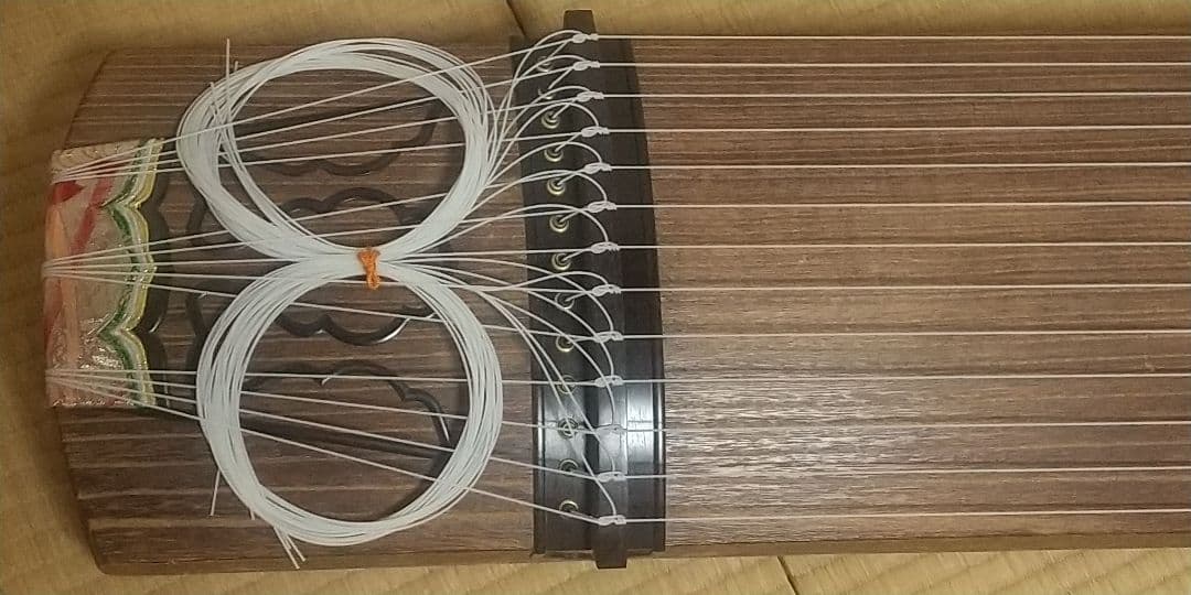 お琴 13弦 綾杉彫り くり甲 ケース付き