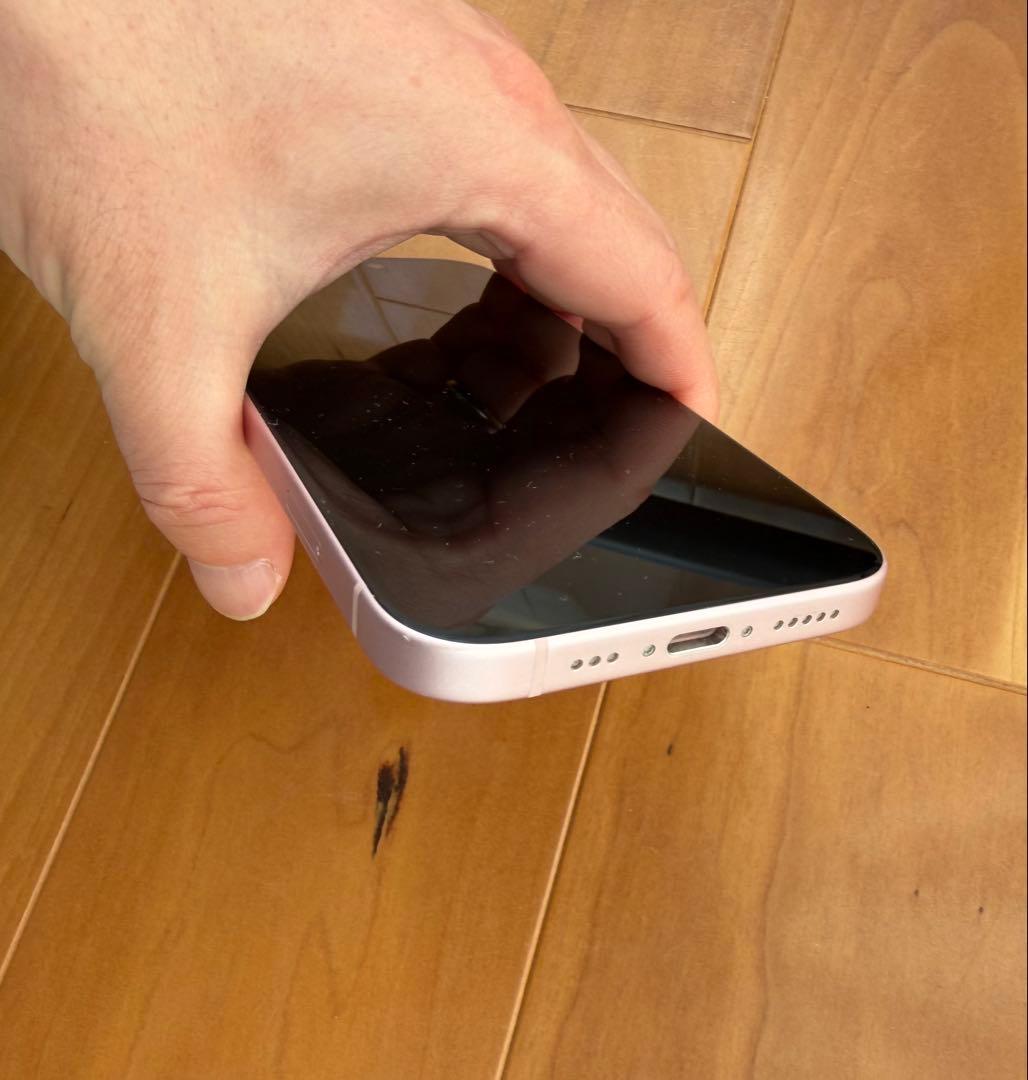 【美品】Apple iPhone 15 128GB ピンク　本体