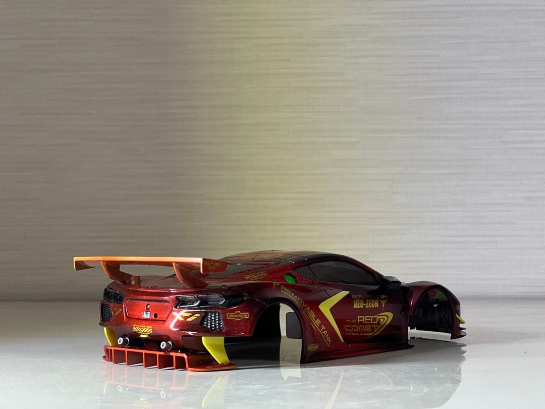 京商ミニッツシボレーコルベット C8.R ホワイトボディ