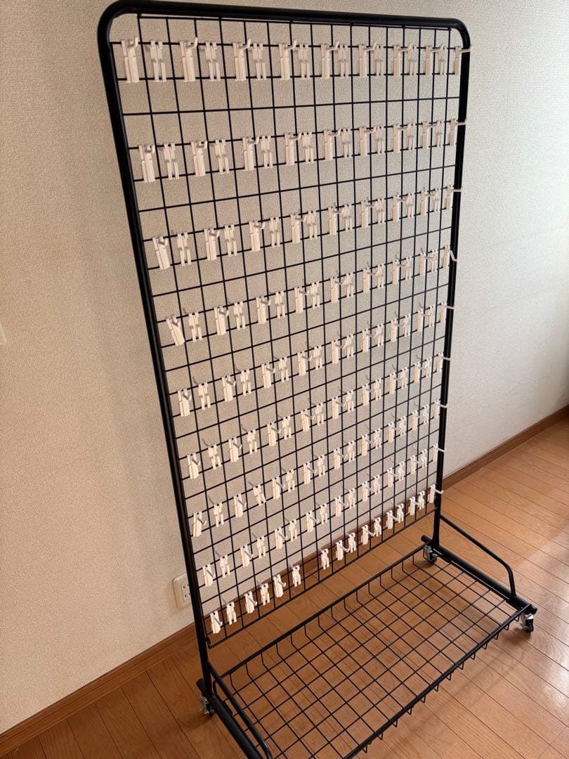 移動可能なディスプレイラック ブラック3台