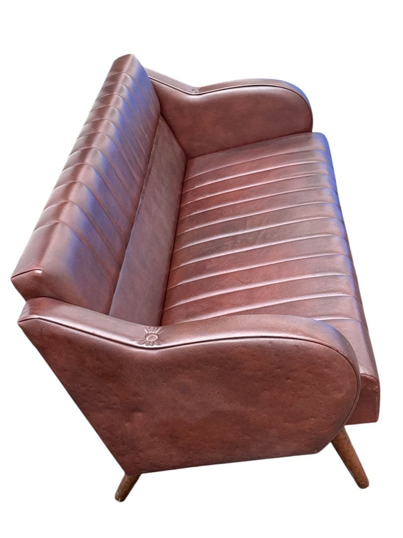 昭和レトロ　ワインレッド色　民芸風　2人掛けソファー