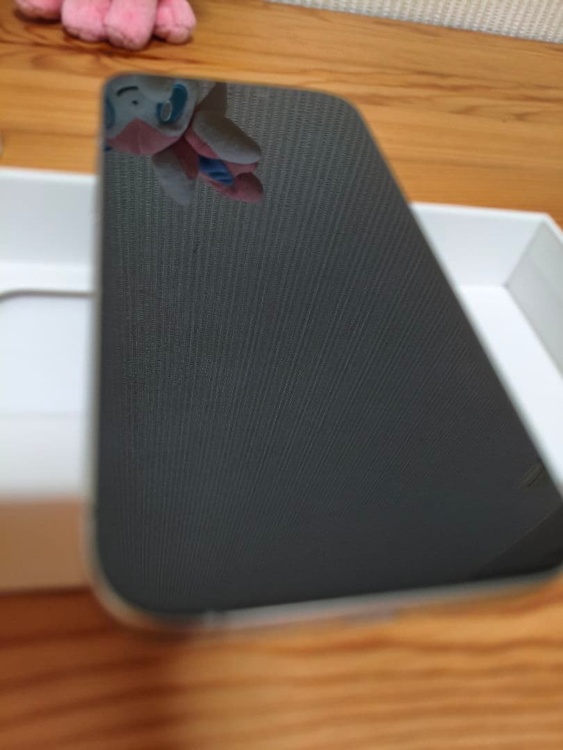 Apple iPhone 15 pro 128GB ナチュラルチタニウム