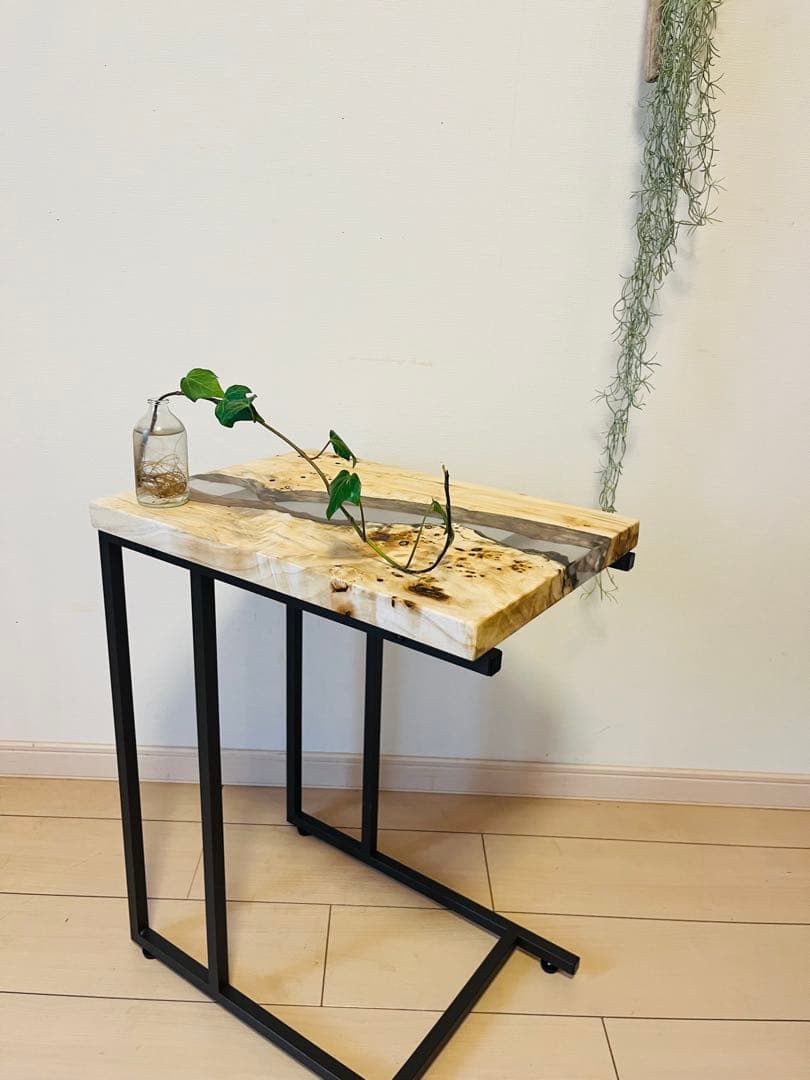 ポプラ　ソファテーブル　レジンテーブル　サイドテーブル　リバーテーブル