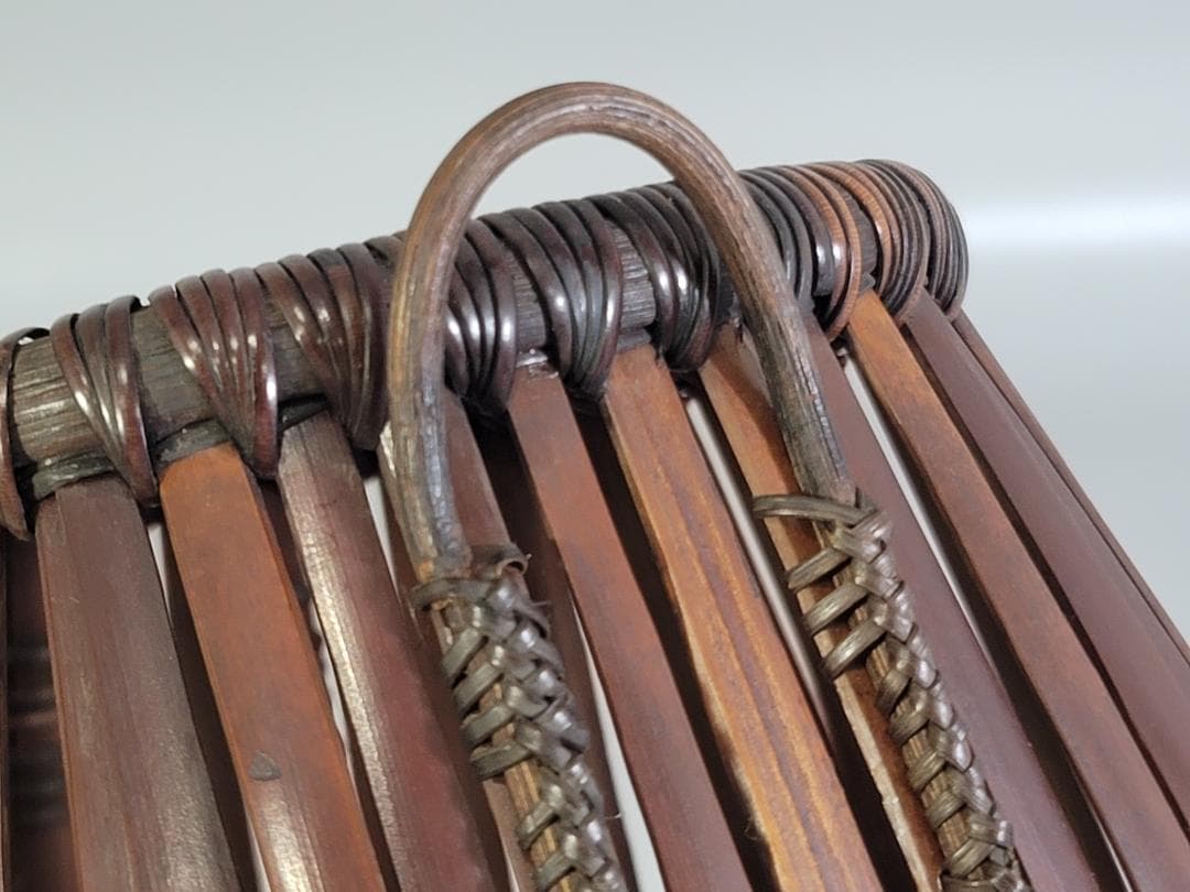 東山麓 東竹園斎作 煤竹網 四方形花籠 共箱 美品 DT606