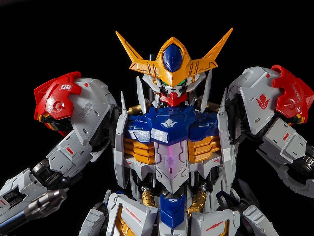 mg ガンダムバルバトスルプス　全塗装　完成品　バルバトスルプス　2