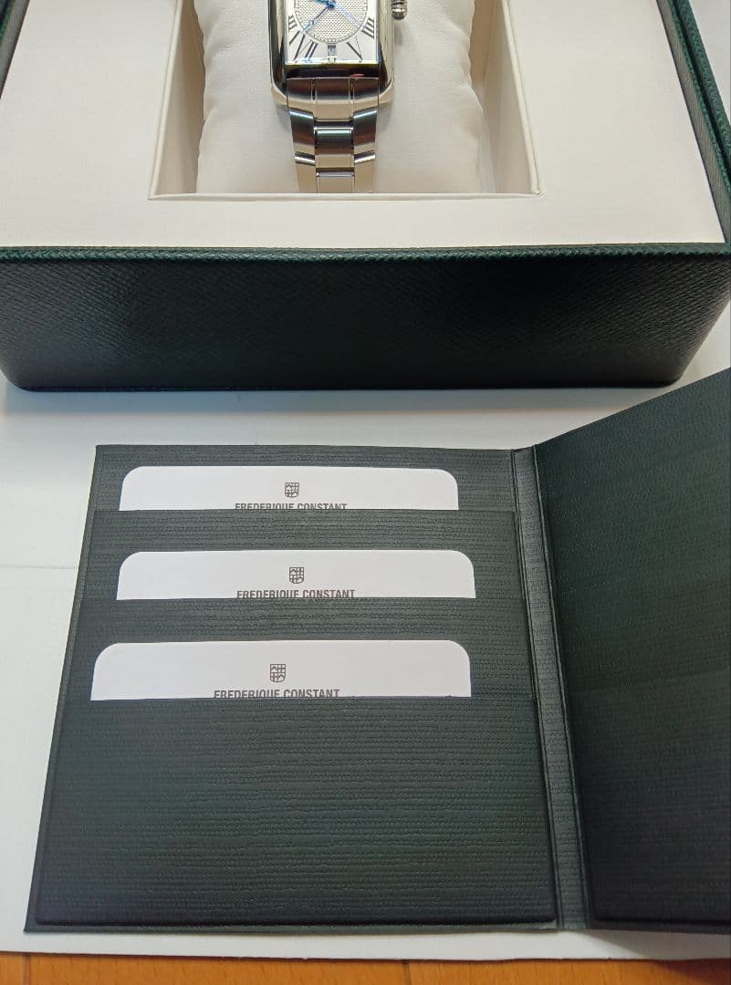 L*Y様 新品フレデリックコンスタント腕時計ステンレスサファイアガラス