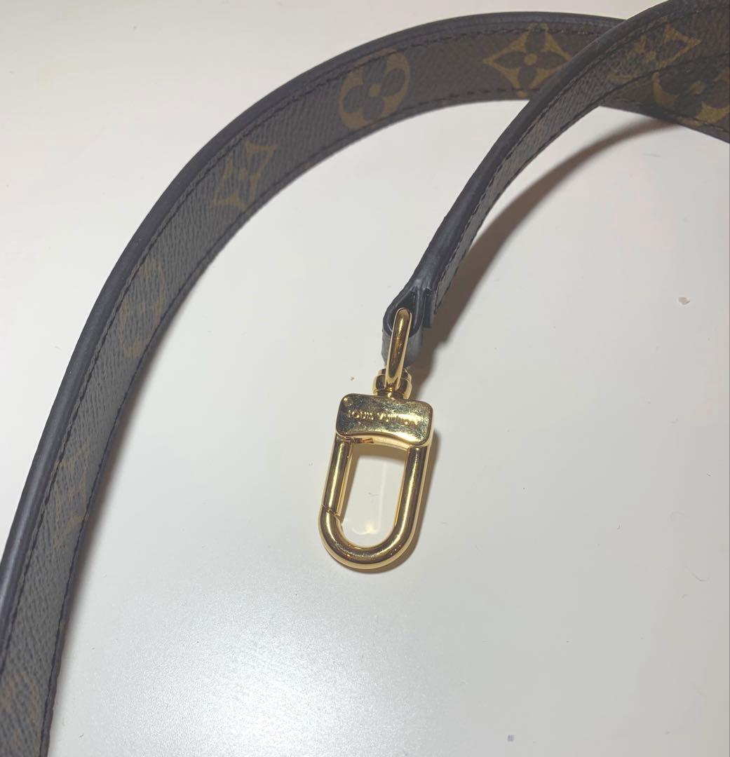 ルイ・ヴィトン　 モノグラム柄のショルダーストラップ