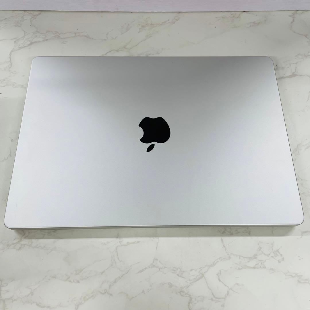 MacBook Pro 2023 M2 Pro 14インチ 16GB 512GB