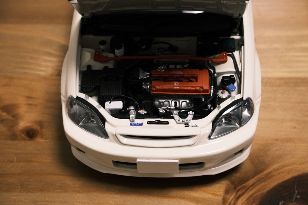 ミニカー Motorhelix 1/18 Honda civic type R (ek9)