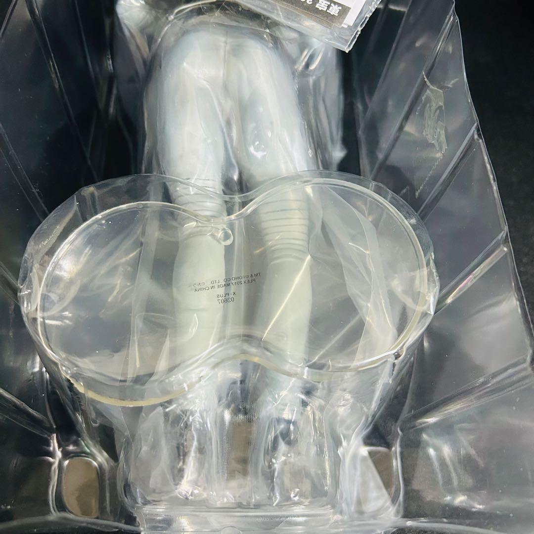 綾波レイ X星人 「ゴジラ対エヴァンゲリオン」 東宝30cm フィギュア