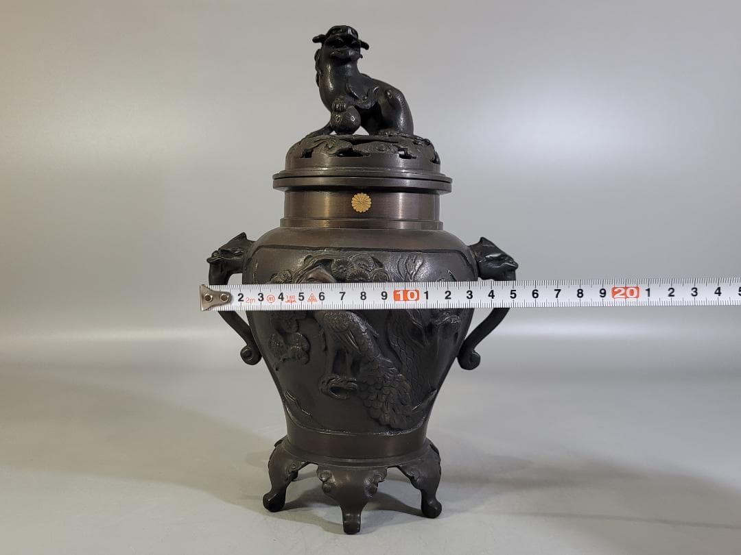 銅 獅子蓋 松鶴 蓮鶴 窓図 香炉 菊紋 DT277