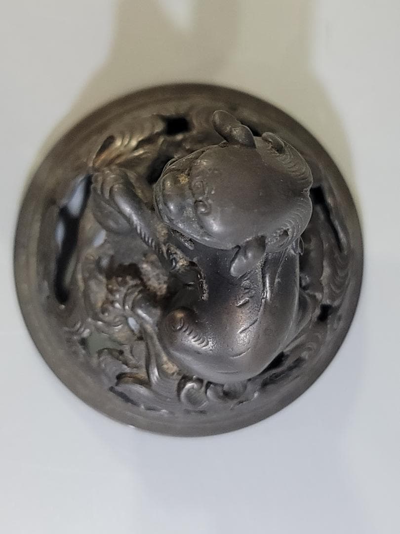 銅 獅子蓋 松鶴 蓮鶴 窓図 香炉 菊紋 DT277