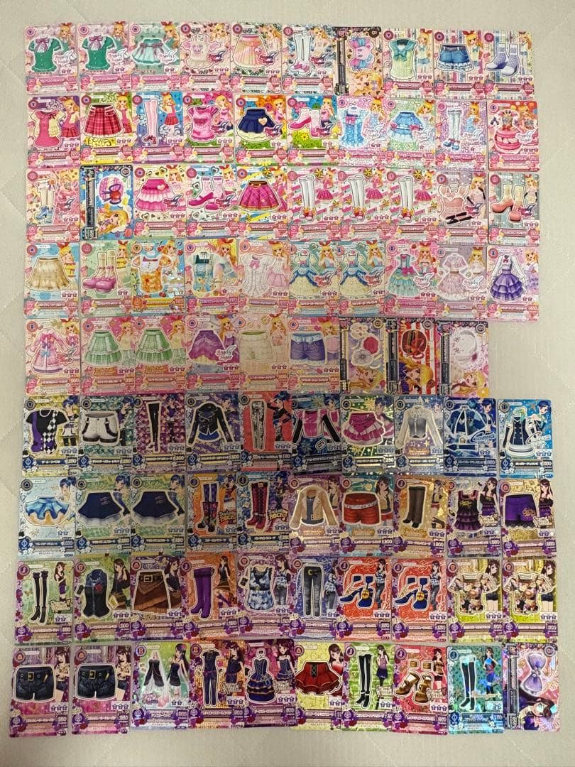 あ*や様 アイカツカード まとめ売り272枚 旧アイカツカード