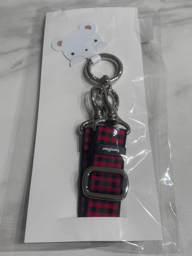 【新品】ファミリア　ショルダーストラップ2色セット（赤系チェック・青系チェック）