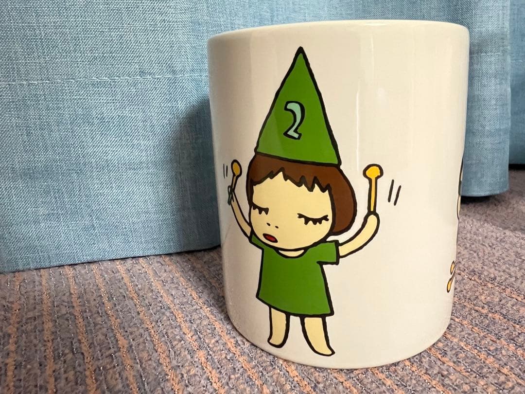 奈良美智のマグカップ2006