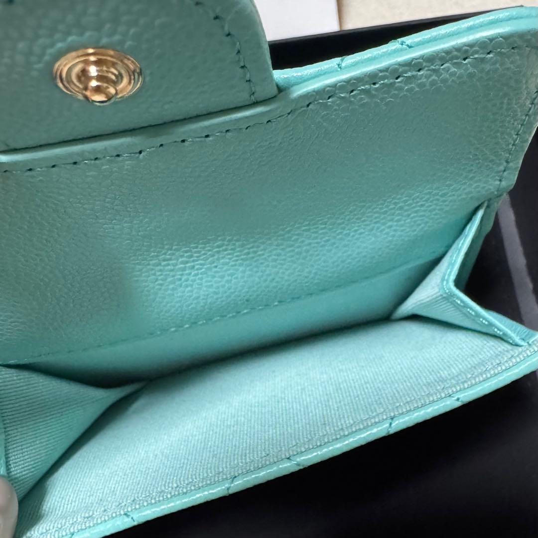 CHANEL シャネル 三つ折り ミニ財布 キャビアスキン ティファニー 水色