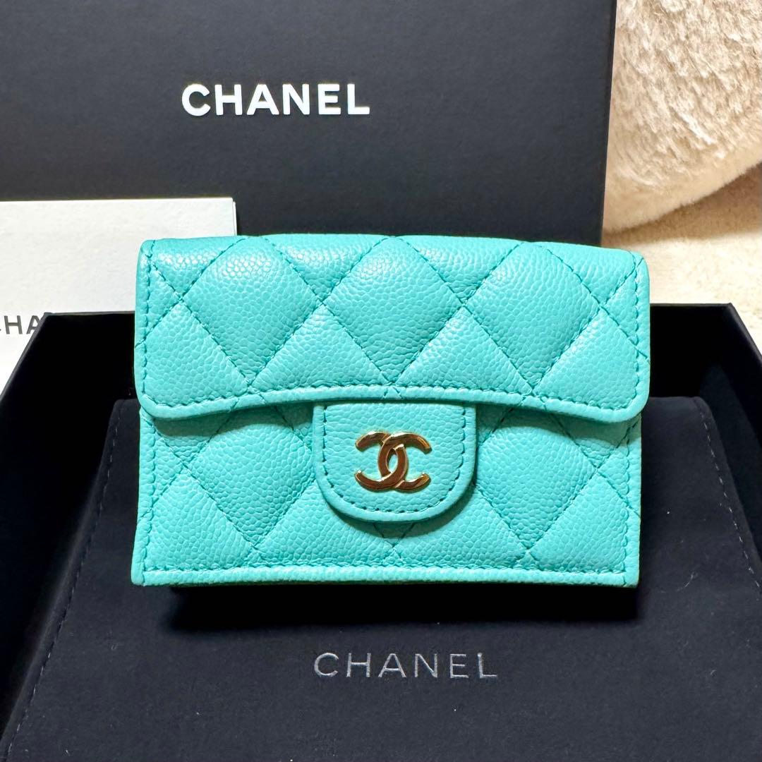 CHANEL シャネル 三つ折り ミニ財布 キャビアスキン ティファニー 水色
