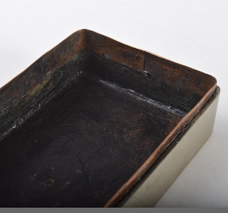 中国美術　古銅　山水人物刻　墨箱　松鶴銘 C R4316