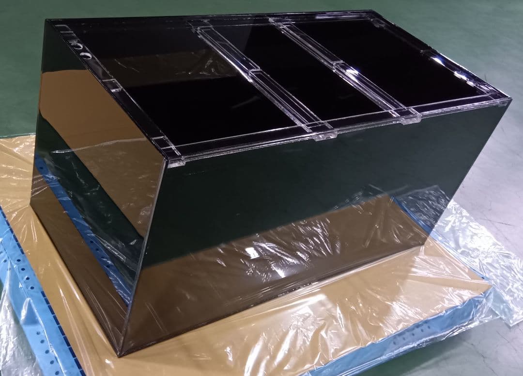 アクリル水槽 W1200 D600 H600 四面黒 10㍉ ワンオフ 佐川発送
