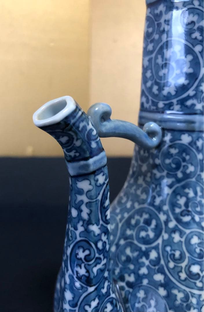 《R》有田焼 染付 唐草濃 水注 水差 源右衛門作 共箱 251201お2