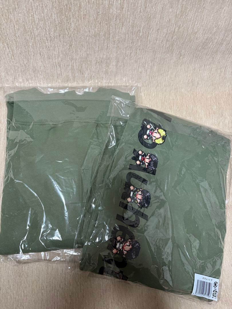 TravisJapan スウェット上下　新品未開封