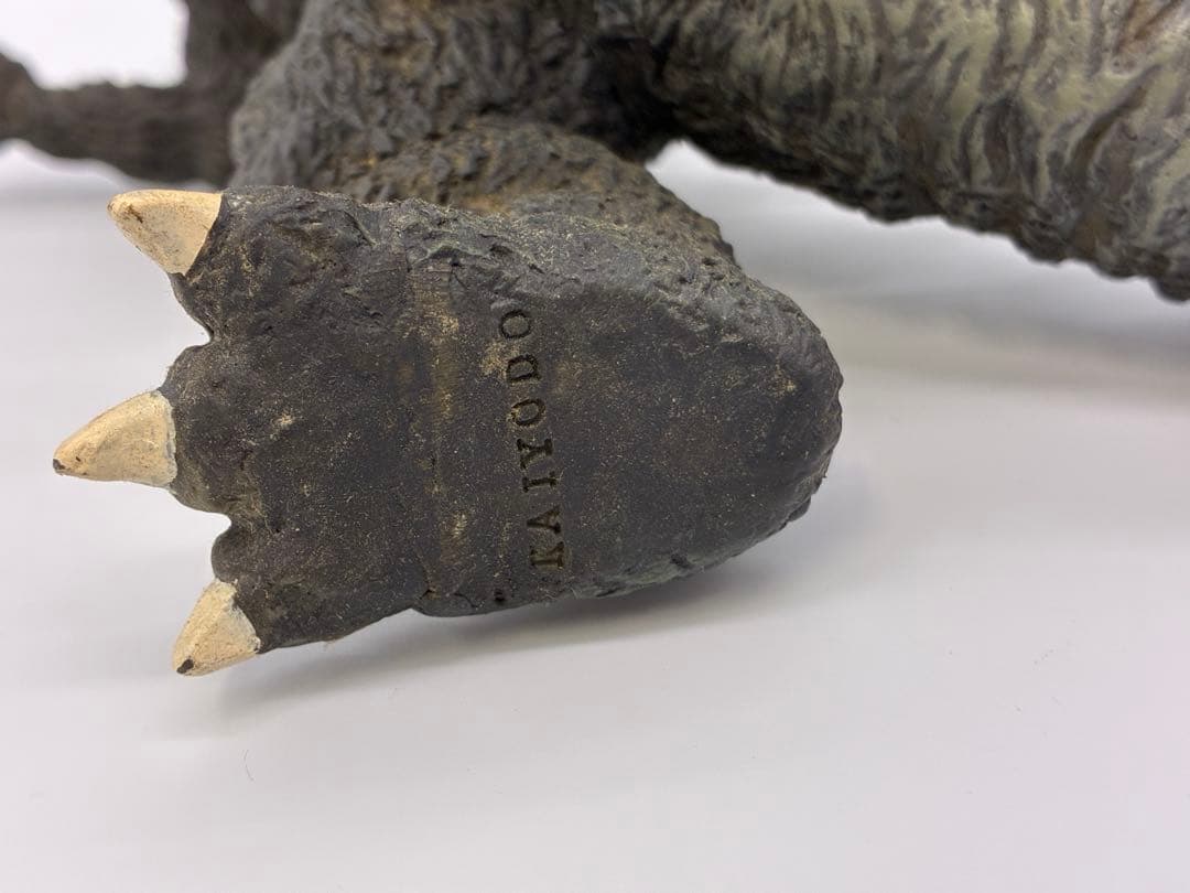 GODZILLA ゴジラ　海洋堂　1968 ソフビキット　復刻前旧版　塗装済