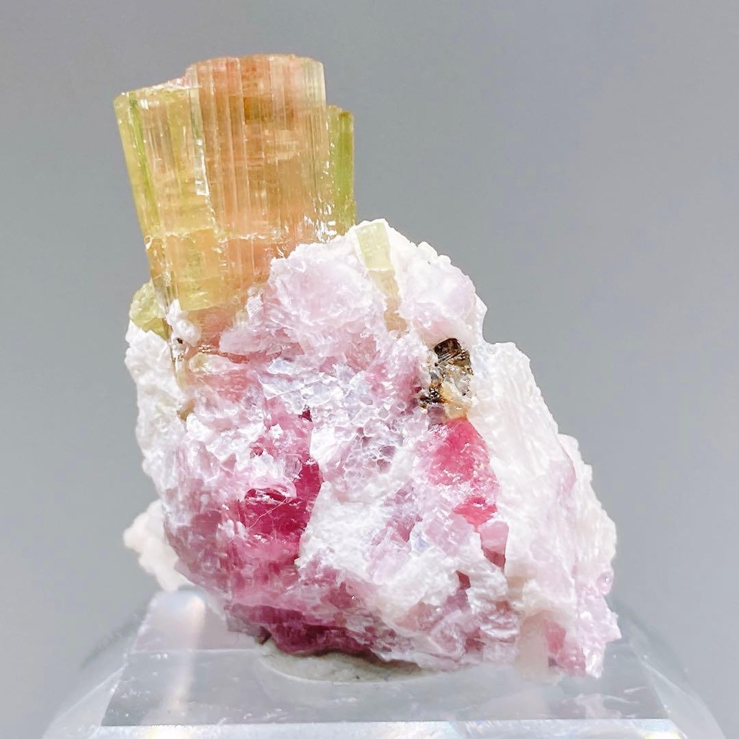 トルマリン　ウォーターメロントルマリン　鉱物標本　原石　194