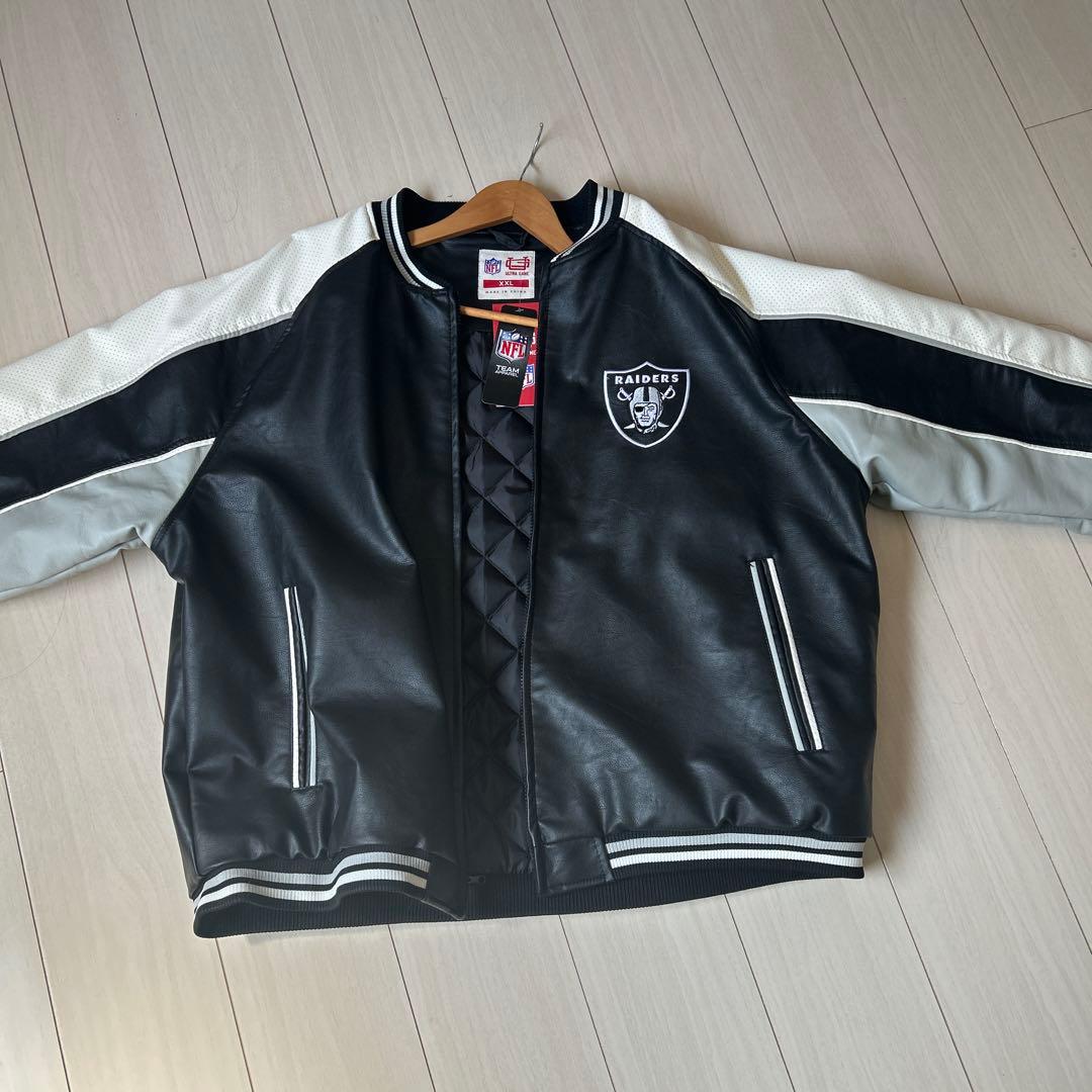 アメリカ直輸入、新品未使用大人気レイダース　レザージャケット　USサイズのXXL