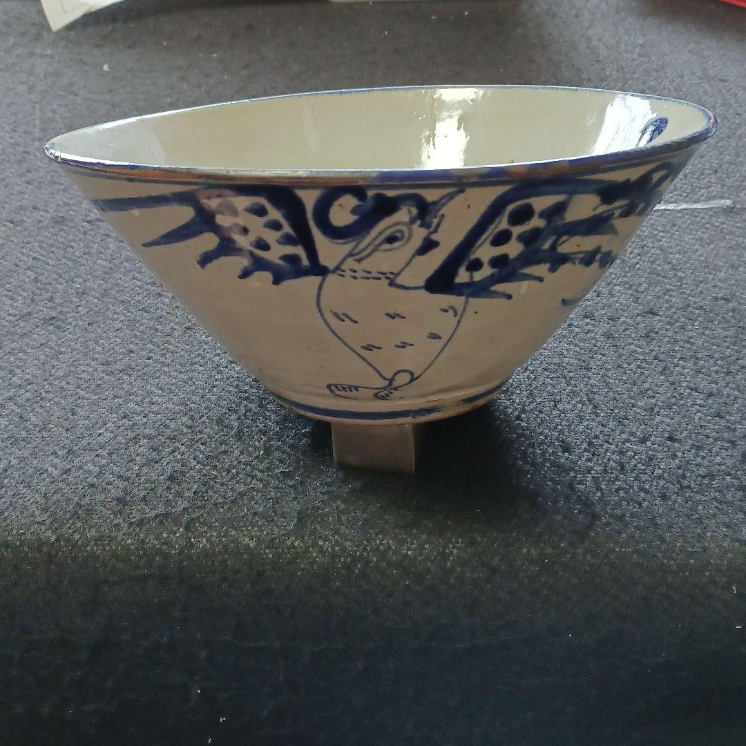 不思議な絵の骨董品