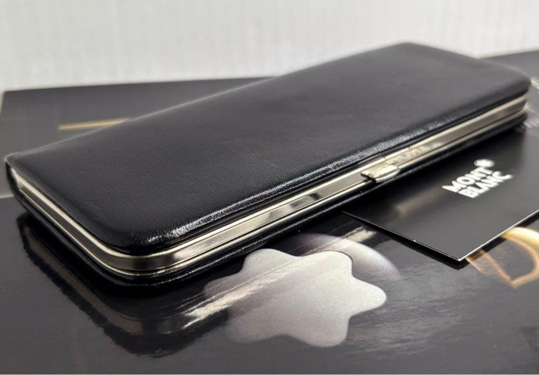 ⭐️レアで貴重なかなり稀少なヴィンテージCLASSICペンポーチ3本差⭐️モンブラン