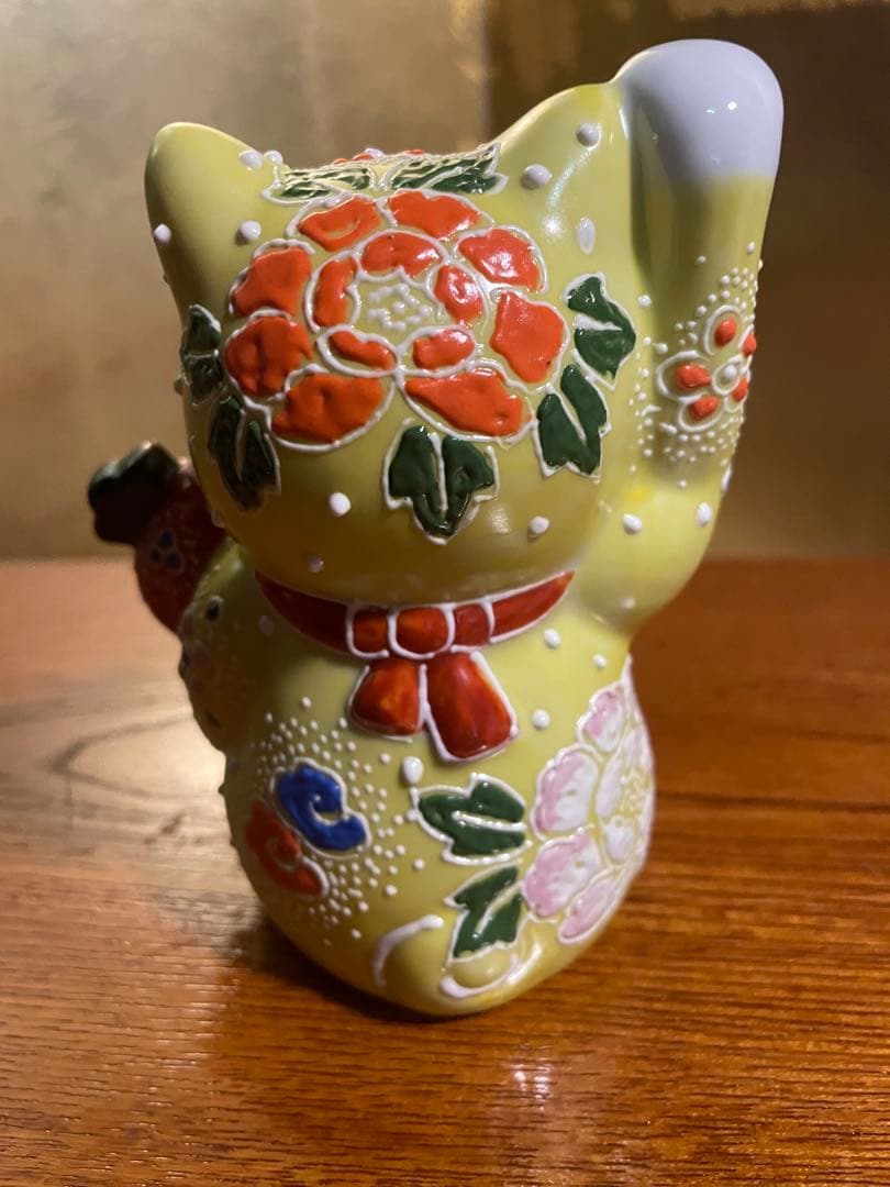 九谷焼 招き猫 置物 九谷焼 珍品　大笑い猫　招き猫 黄盛