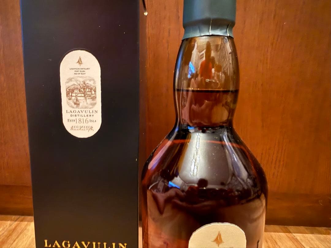 ラガヴーリン16年 700ml 43%