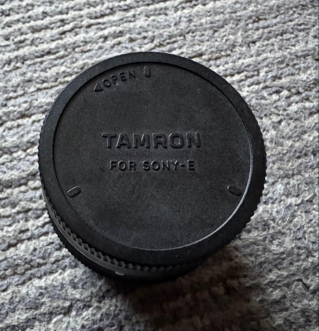 Sony FE 28-60mm F4-5.6標準ズームレンズ