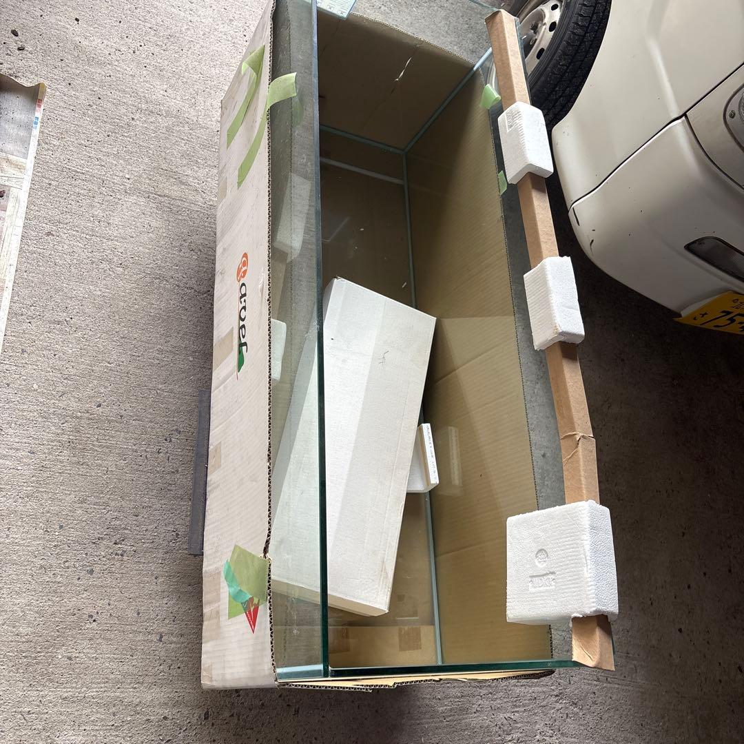 コトブキ工芸　１２０センチ水槽　まりあママ！